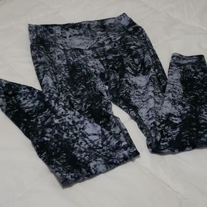 Damaged in flood Champion girls jeggings